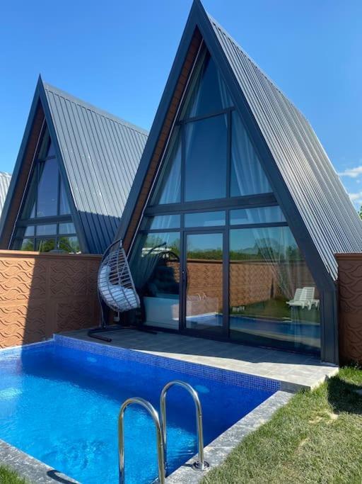 Triangle Life Suit Hotel Kartepe Exterior photo